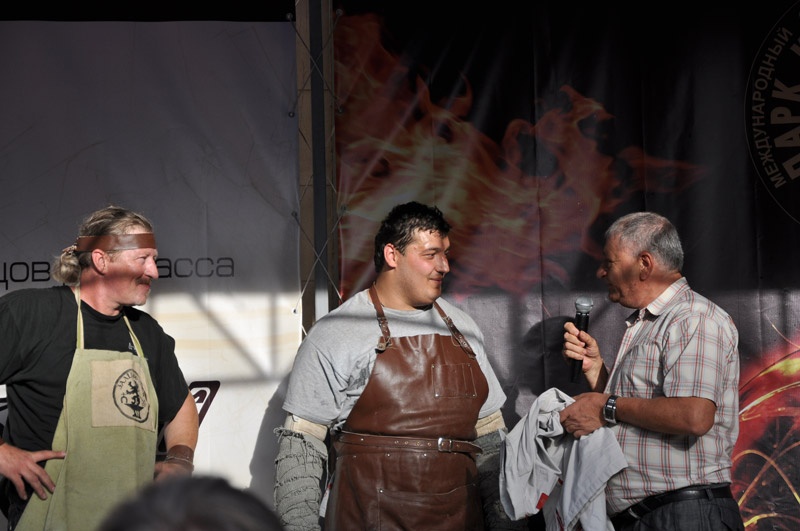 Выступление Дмитрия Халаджи на 12 кузнечном фестивале