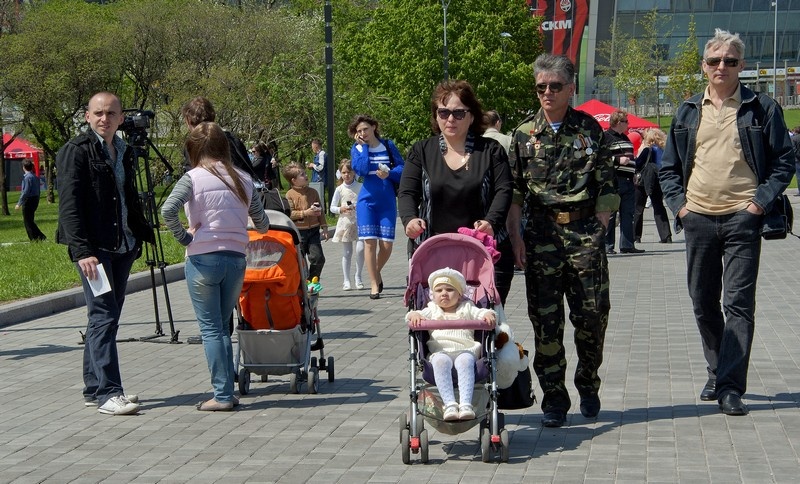 День победы 9 мая 2011 года. Мемориальный комплекс "Освободителям Донбасса"