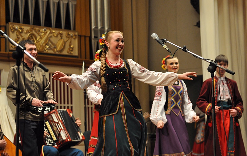 Отчетный концерт народного фольклорного ансамбля «Озорные наигрыши»