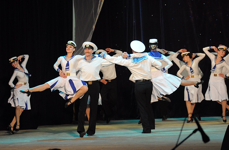Заслуженный Академический ансамбль песни и танца Украины «Донбасс»